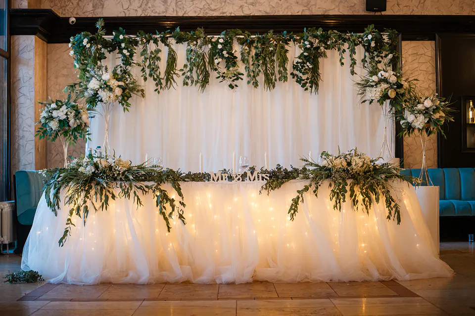 Boutique wedding at Maxi Park Hotel & SPA, Velingrad – wedding décor 9