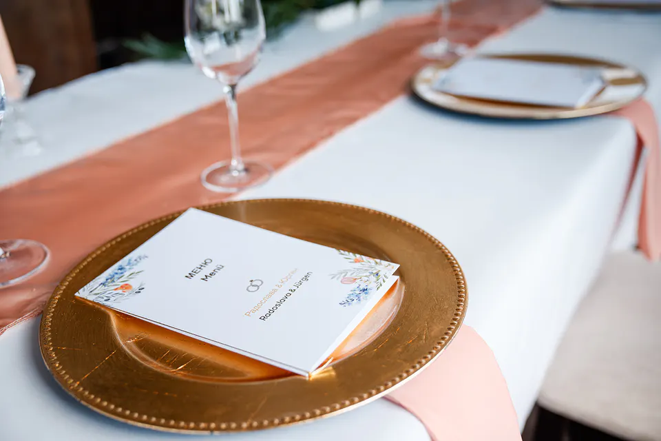 International wedding at Starosel Spa Hotel – wedding décor 6