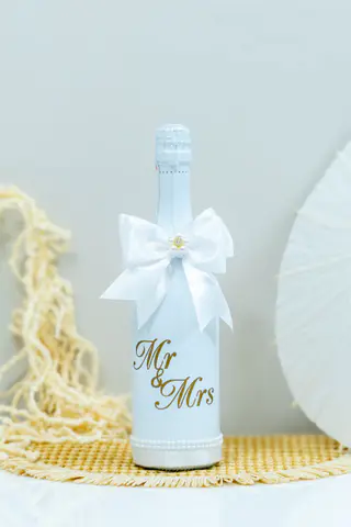 Champagne “Mr & Mrs” – Wedding champagne
